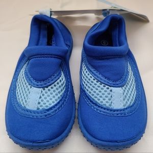 IPlay Kids New Boys Quick Dry Shoes Sz6C Flexible No-Slip Protection Water Pool